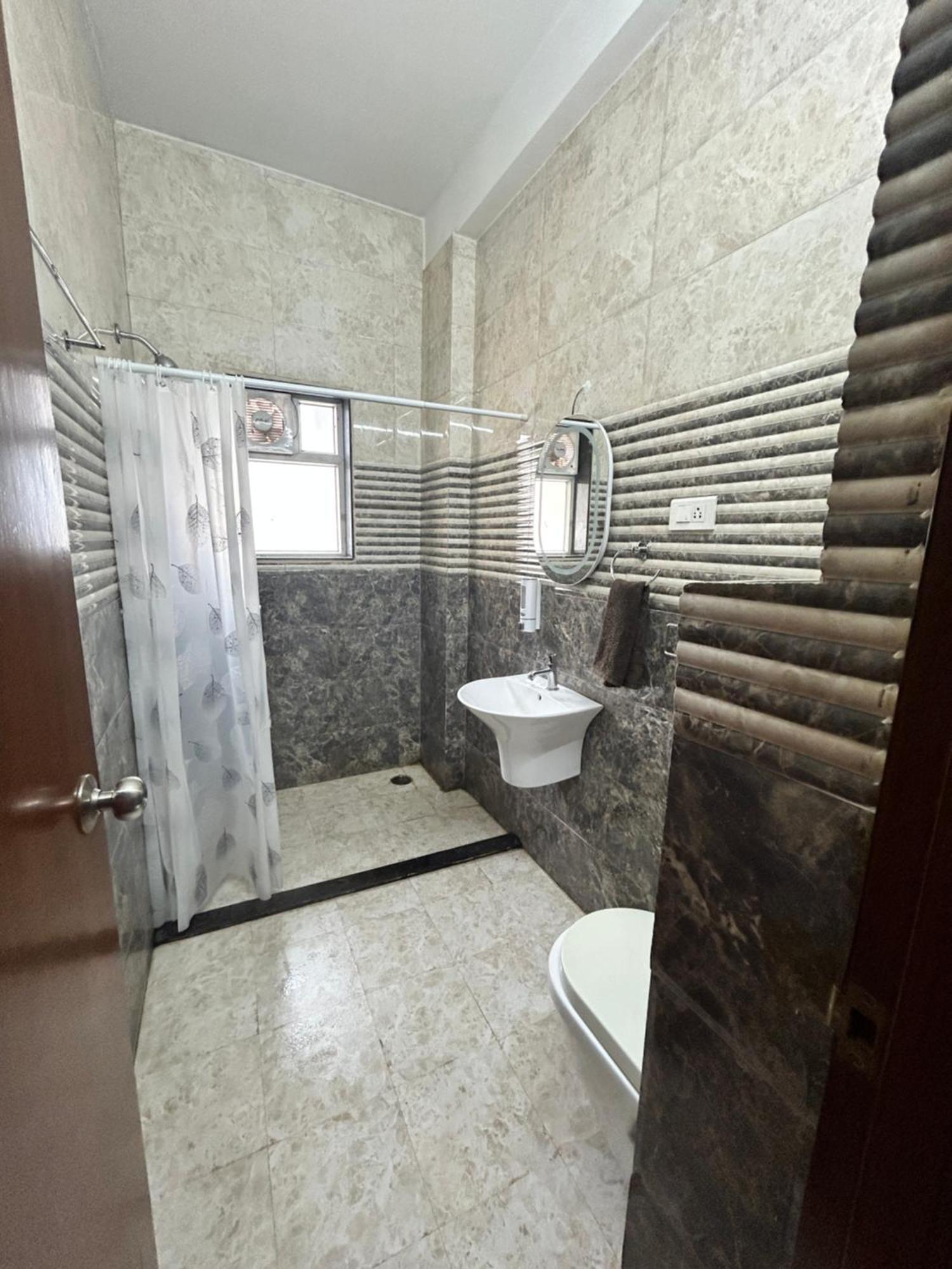 Blissful Home Near Coimbatore Airport Exterior foto